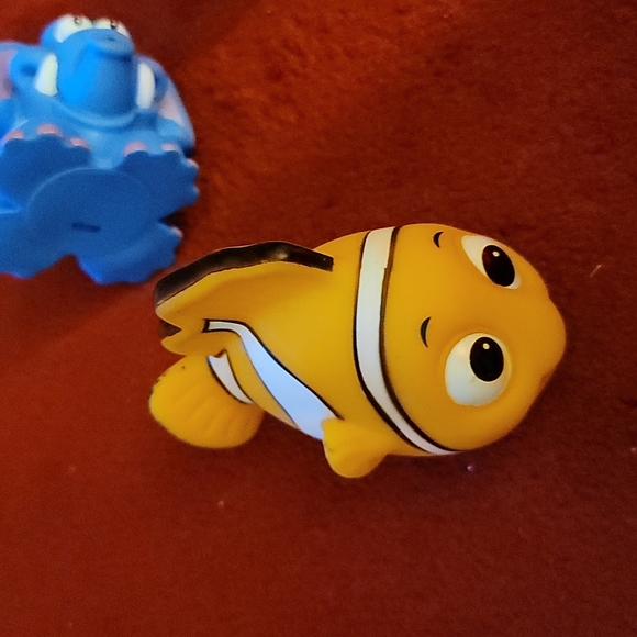 Set of 12 Squreze Toys - Picture 9 of 13